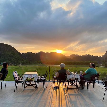 Liberty Hall Tam Coc Hotel & Villa Ninh Binh Exterior photo